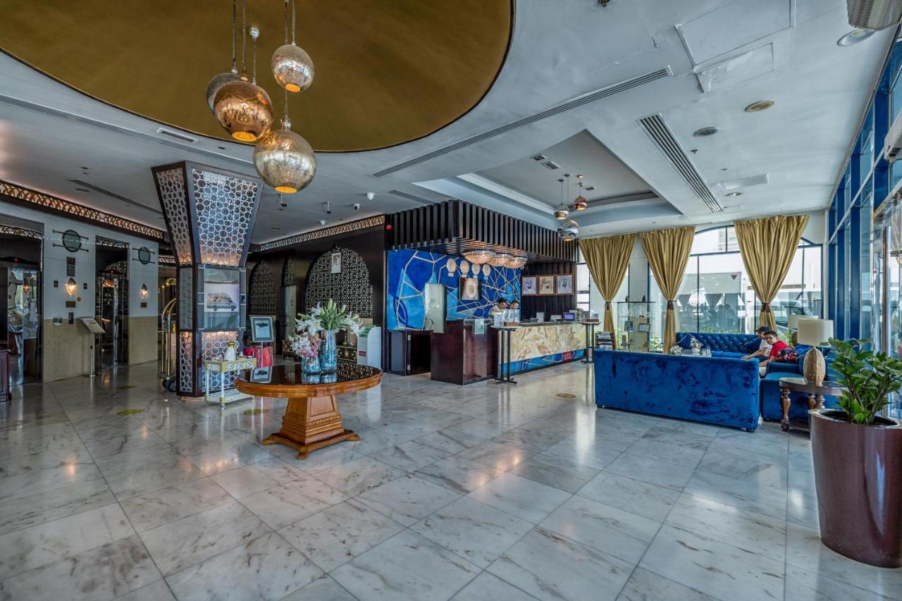 The Park Hotel Formerly Дубай Екстериор снимка
