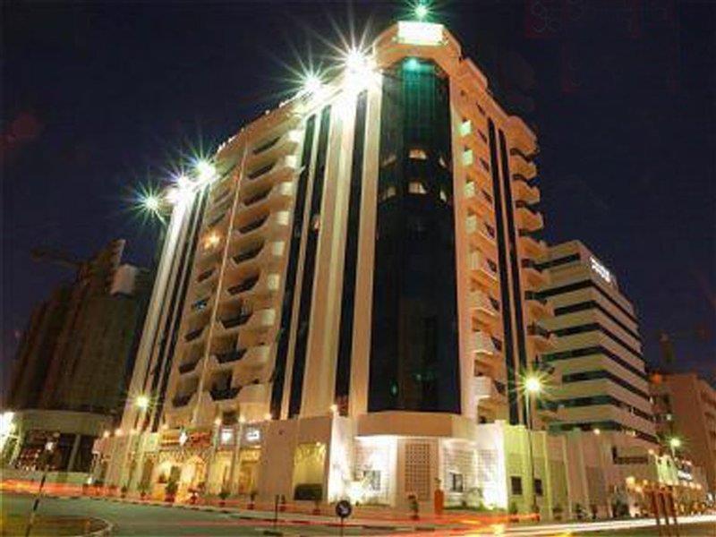 The Park Hotel Formerly Дубай Екстериор снимка