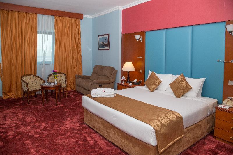 The Park Hotel Formerly Дубай Екстериор снимка